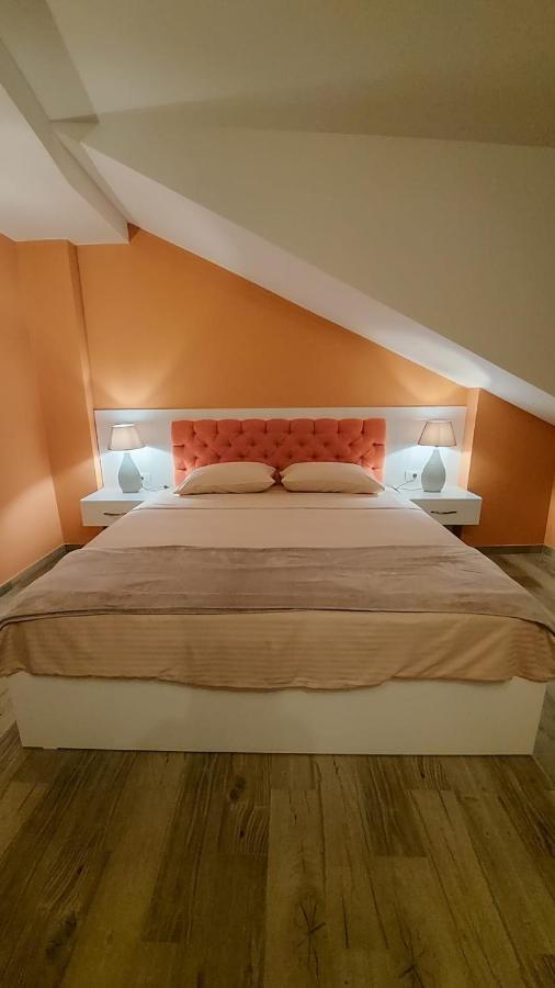 Pier 82 Apartments أوهغيد المظهر الخارجي الصورة